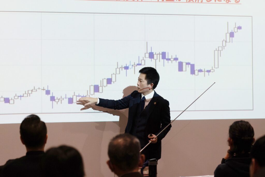 チャートの見方を解説する元金融機関のプロ為替ディーラー